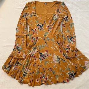 New without tags Urban Outfitters Floral Dress